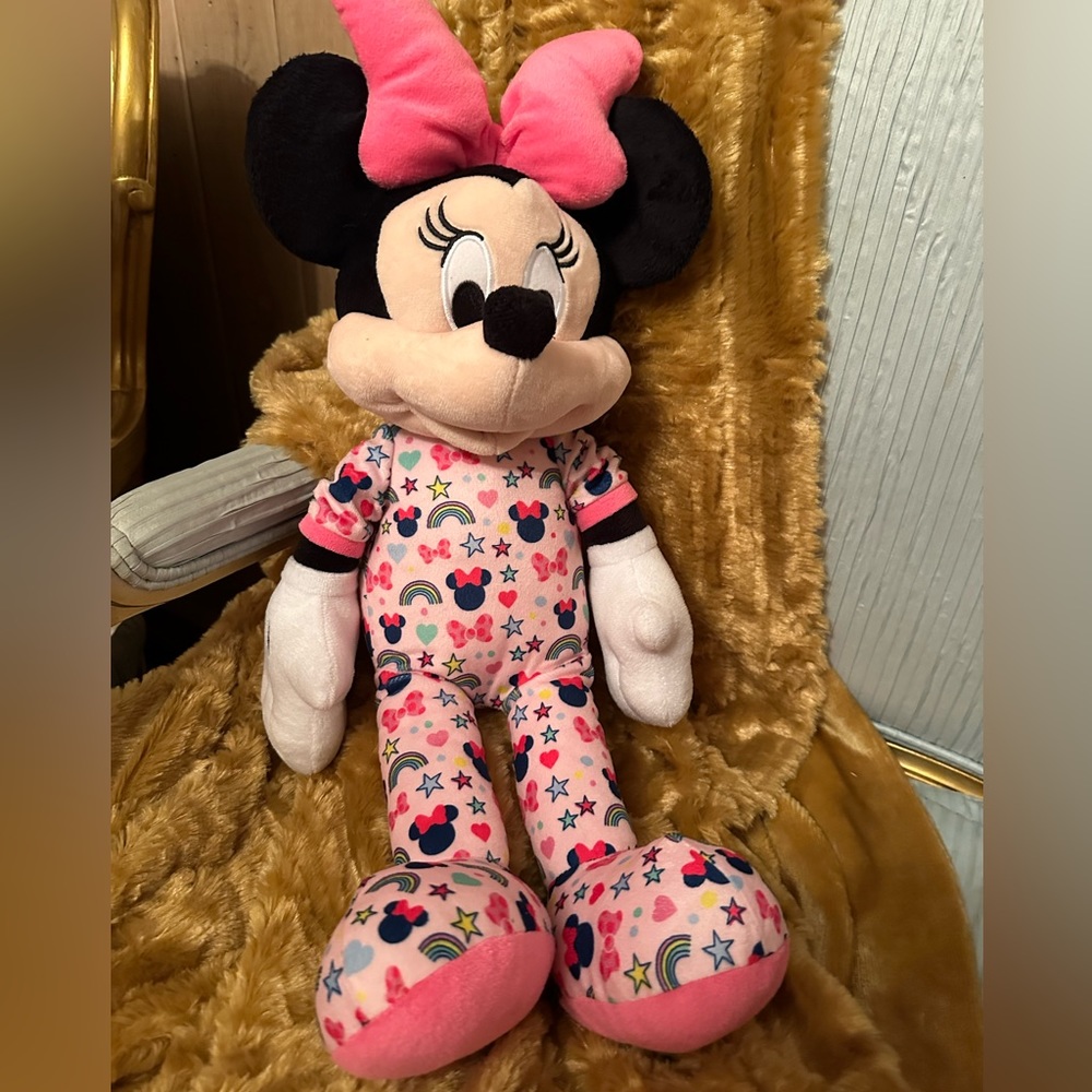 Disney Minnie Mouse Plush with Pink Bow and Outfit
